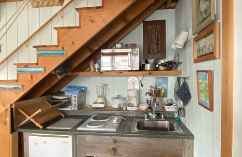 Southwest Harbor Cottage | Acadia Stones Throw Cottage
