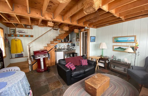 Southwest Harbor Cottage | Acadia Stones Throw Cottage