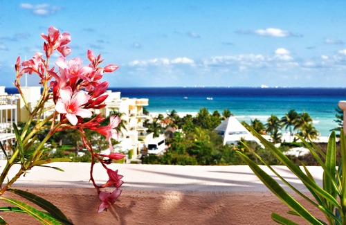 Downtown Apartment | Acanto Playa del Carmen, Trademark Collection by Wyndham
