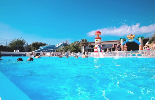 Domino House | Accès direct plage | Camping 4* | Parc aquatique