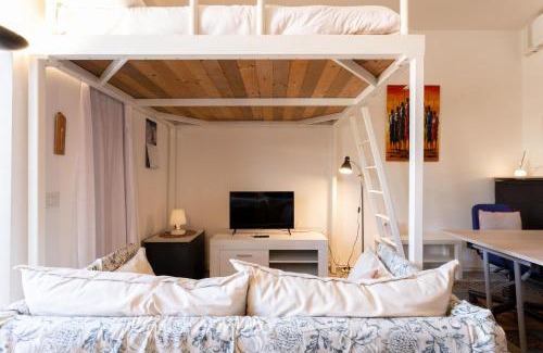 Casoretto Apartment | Accademia Studio by Halldis