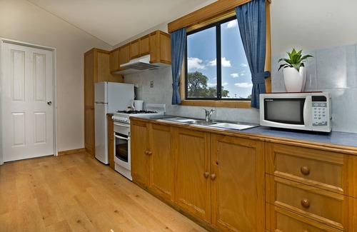 Emu Point Other | Acclaim Rose Gardens Beachside Holiday Park