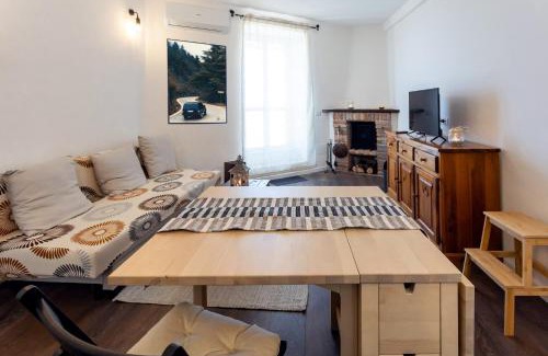 La Forma Apartment | Accogliente casina nel centro storico di Serrone