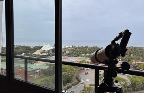 Durban Point Apartment | Accommodation Front - Marvellous 4 Sleeper with Ocean Views