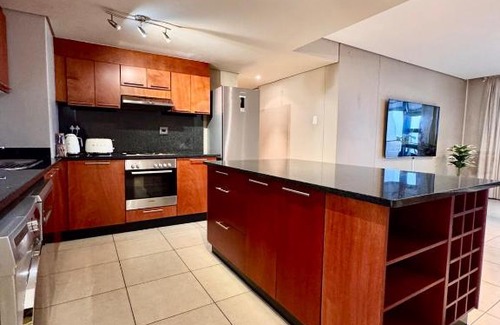 Durban Point Apartment | Accommodation Front - Marvellous 4 Sleeper with Ocean Views