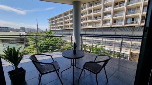 Durban Point Apartment | Accommodation Front - Stylish 2 Sleeper near Ushaka Ushaka Marine World