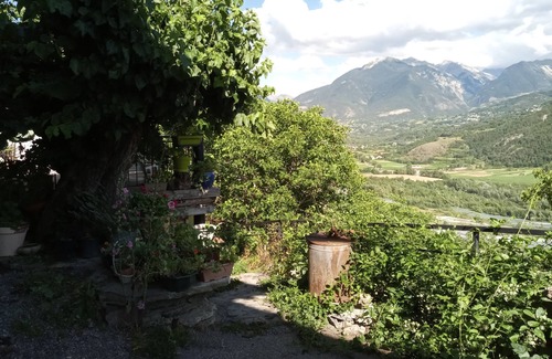 Reotier Apartment | Accommodation in an old farmhouse with a splendid view