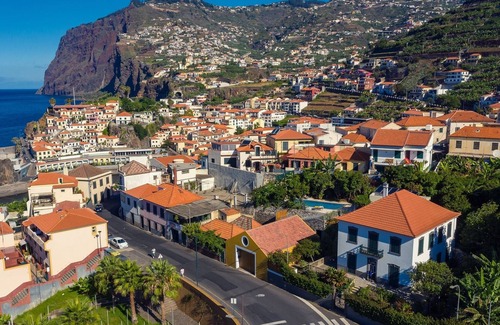 Camara de Lobos Villa | Accommodation 5 rooms in Funchal