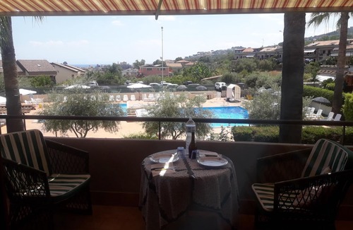 Capo Mulini House | Acitrezza, Bay of capomulini zeta residence seasonal swimming pool 200 meters sea