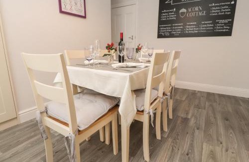 Skipton House | Acorn Cottage