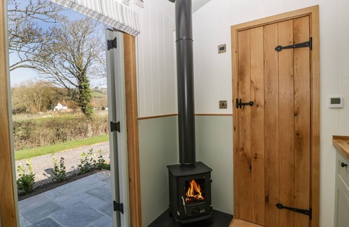 Weston-super-Mare Cottage | Acorn