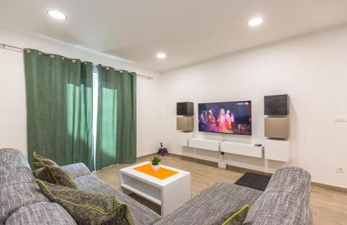 Vrpolje Apartment | ACOUSTIC
