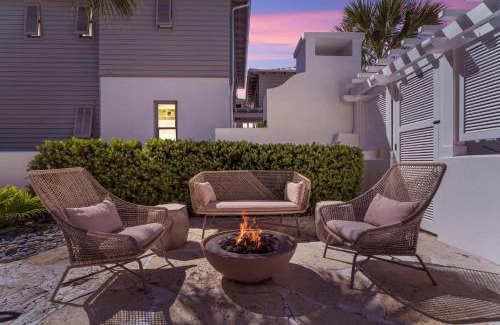Rosemary Beach House | Acqua Cottage & Carriage House