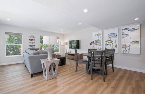 Nokomis Villa | ADA Compliance - 1 Bedroom/1 Bath Villa (Ground Level) - Unit 8