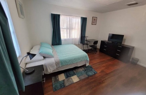 Highland Garden House | Adams Place1