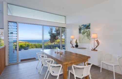 Sunshine Beach House | Adams St 32