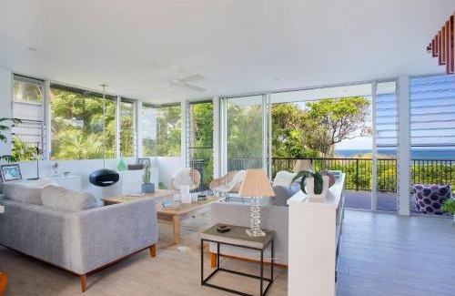 Sunshine Beach House | Adams St 32
