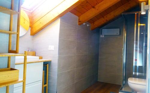 Calolziocorte House | Adda River Tower Room