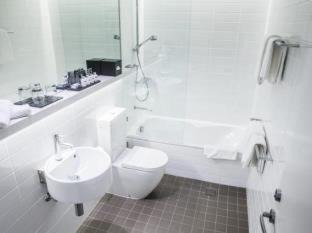 Surry Hills Apartment | Adge Hotel and Residences