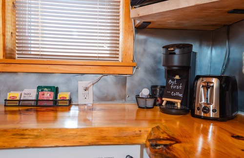 Cold Brook Cabin | Adirondack Cabin, Private Hiking trail, Fishing, FirePit, Pet, BBQ