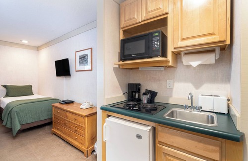 Telluride Hotel | Adjoining Hotel Rooms Near Ski Lift-Great for Families or Small Group