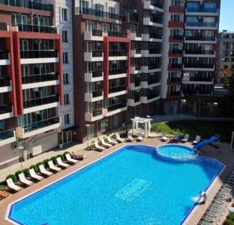 Sunny Beach Apartment | Admiral Plaza