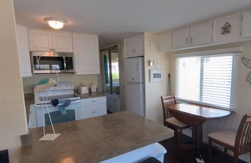 Nettles Island House | adorable 2 bedroom 2 full bath beach bungalow Located on Nettles Island FL