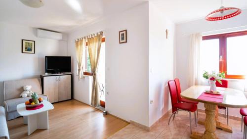 Gornji Karin Apartment | Adriatic Escape Apartments