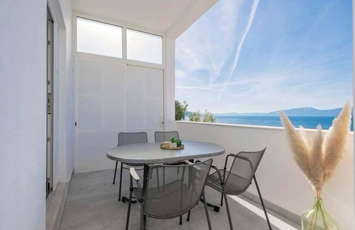 Podaca Apartment | Adriatic Serenity Haven