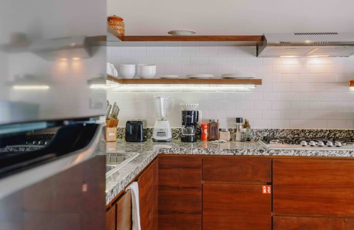 Colonos Cuzamil Apartment | Adults Only Serviced Apt + Starlink Wifi + Free Bikes + Pool #2