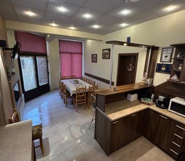 Madzhare House | Advel Guest House