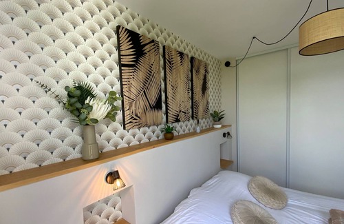 Estanove Apartment | Aesthetics - 2 bedrooms and secure parking!