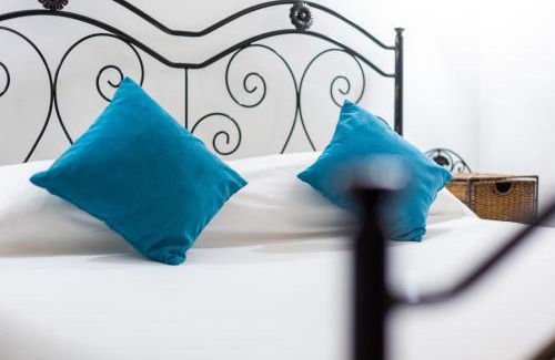 Porto Pino Apartment | Aetòs Home, Porto Pino hill