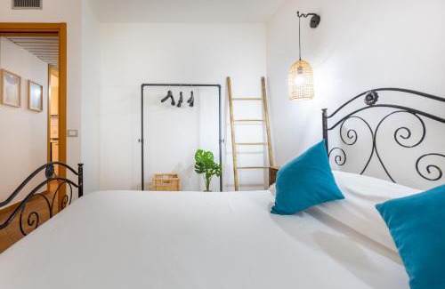 Porto Pino Apartment | Aetòs Home, Porto Pino hill
