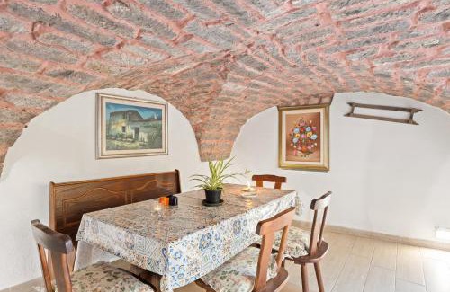 Scano di Montiferro Bed & Breakfast | Affittacamere Le Muse