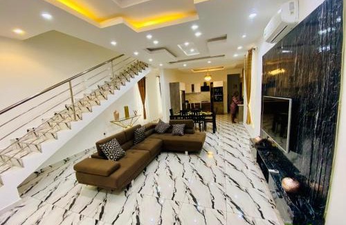 Ogbodjo House | Africab