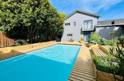 Plettenberg Bay Apartment | African Lily