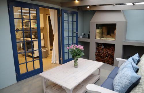Plettenberg Bay Apartment | African Lily