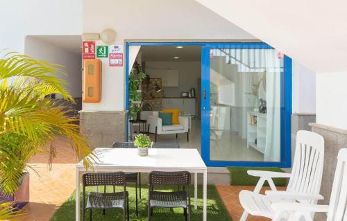 Puerto Rico Apartment | African Sunrise by Villas Rivero