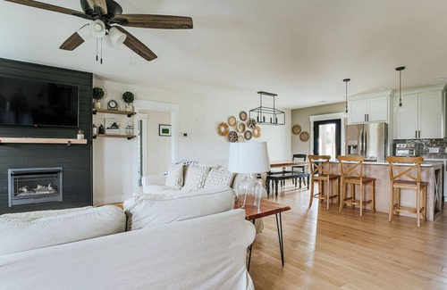 Afton House | Afton Awaits: Mountain Views, Outdoor Living Space