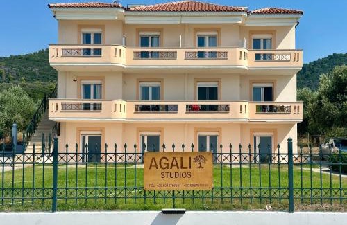 Komnina Apartment | Agali Studios 2