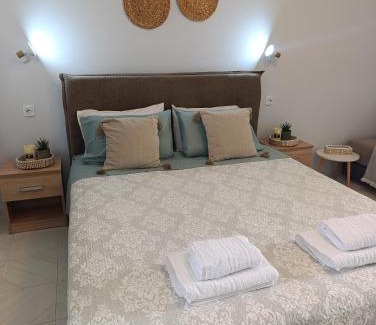 Archangelos Apartment | Agathi Paradise Studios