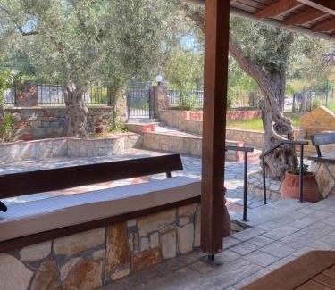 Alexandroupoli House | Agia Paraskevi Villa Olive