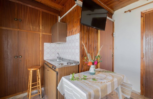 Alikanas Apartment | Agnadi Sea View Apartments