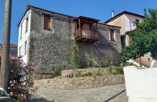 Sithonia House | Agnanti - Belvedere "Agnanti" is the Greek word for "beautiful view"