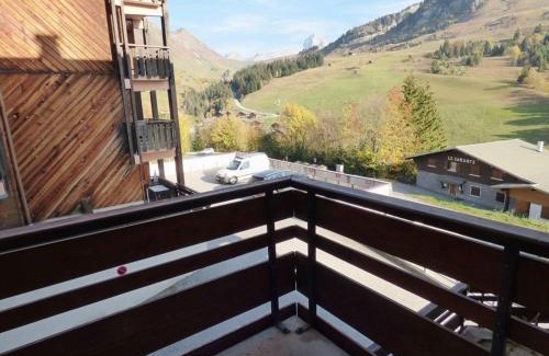 Le Grand-Bornand Apartment | Agréable studio + coin montagne pour 4 personnes, quartier calme, balcon et parking - FR-1-458-111