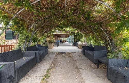 Genoni House | Agriturismo Cuaddus e Tellas