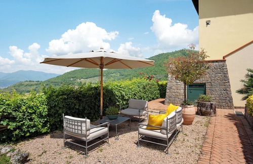 Fisciano Apartment | Agriturismo 'Delizioso In Natura' with Mountain View, Wi-Fi and Air Conditioning