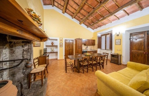 Bolsena Other | Agriturismo L'Elce: Superior Apartment