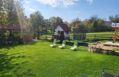 Cupseni House | Agropensiunea Pe Poderei